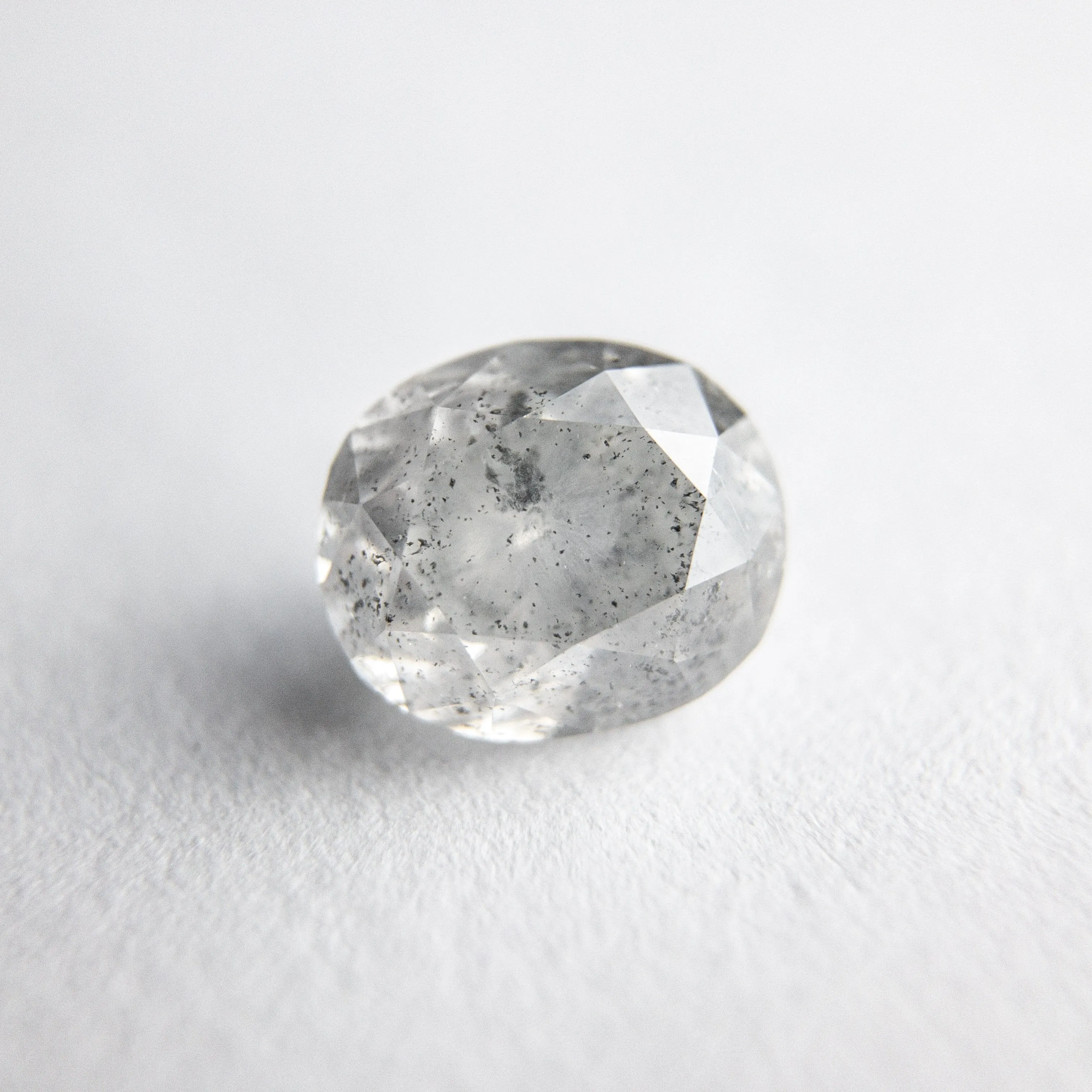 1.31ct 6.99x5.96x4.55mm Oval Brilliant 18027-05