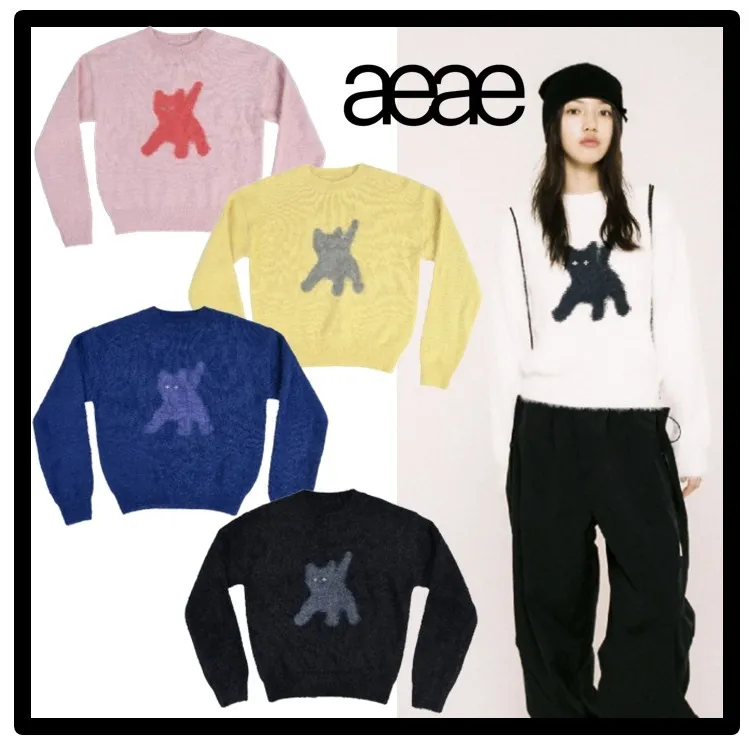 AEAE  |Casual Style Logo V-neck & Crew neck