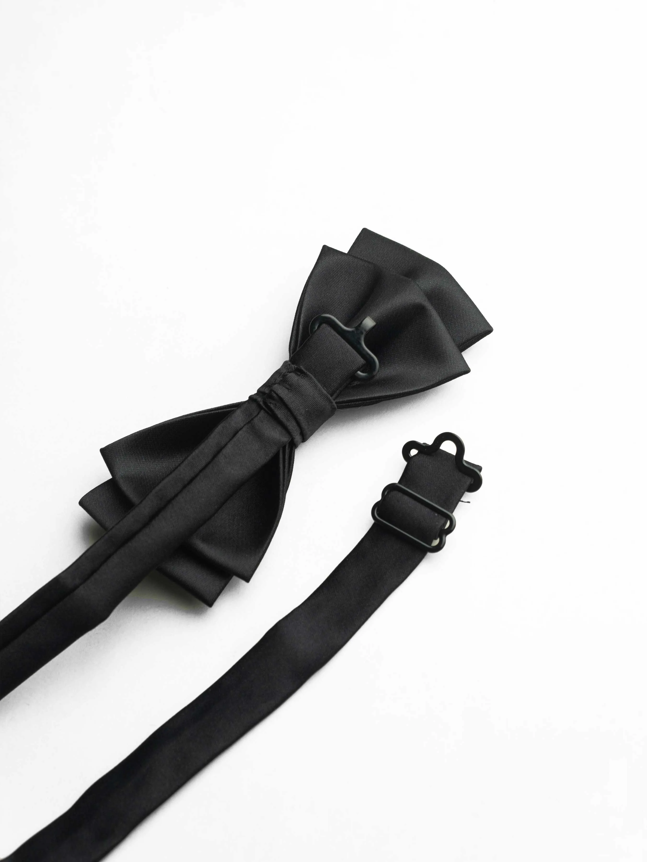 Bow Tie - Black Plain