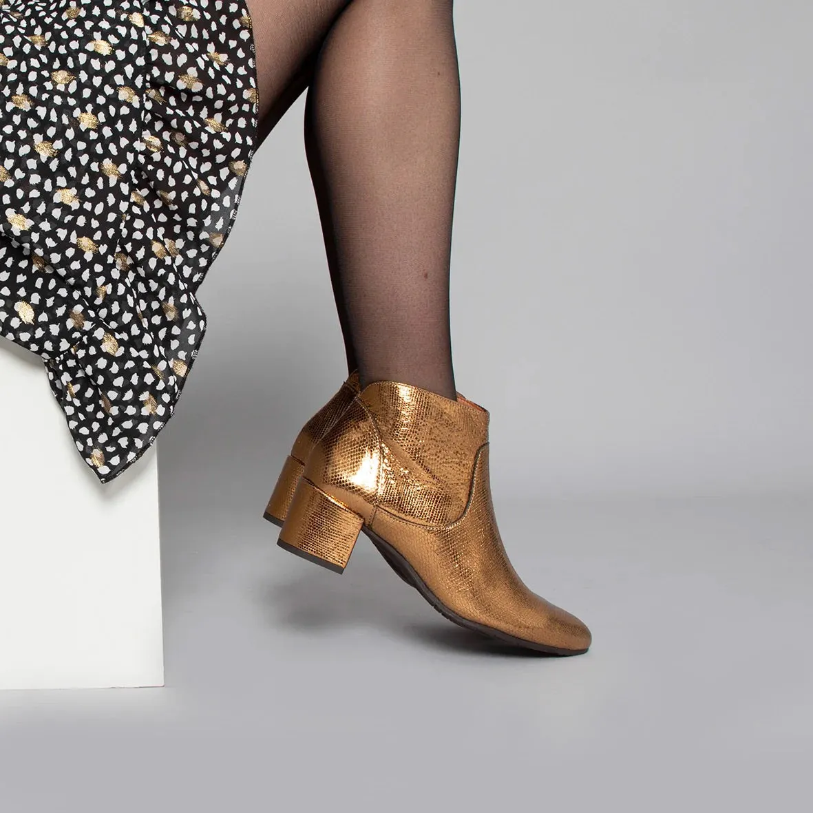 Esska Kiana Leather Gold Block Heel Ankle Boot