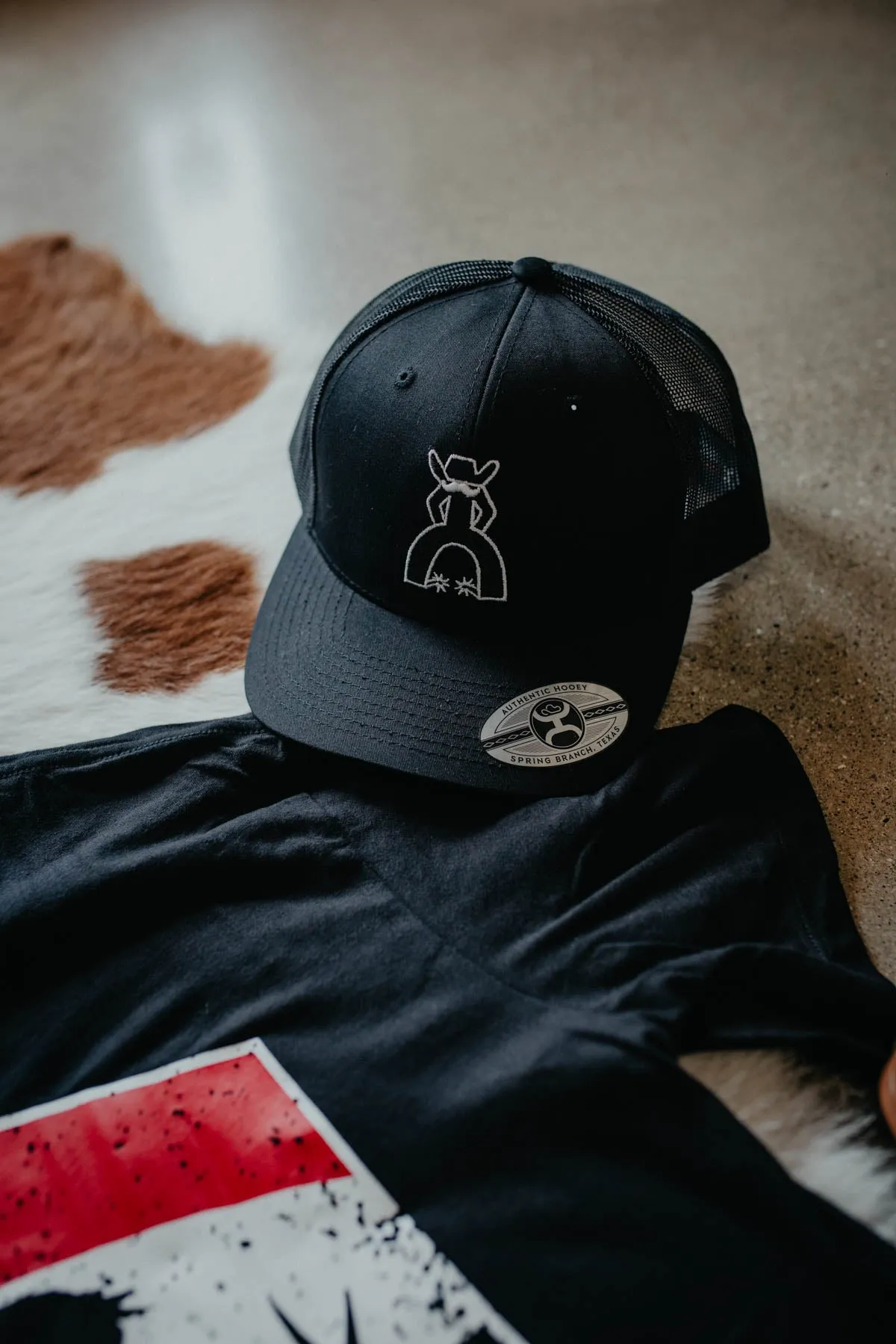 'Punchy' Black 6-Panel Hooey Trucker Hat